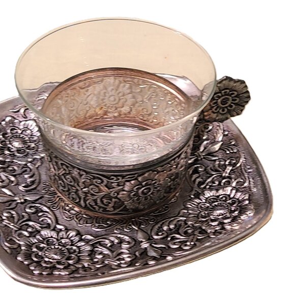 4 Vintage Pewter Saucer Tea Coffee Cups Floral Flower Glass Mug Dining Dinner - Picture 2 of 13